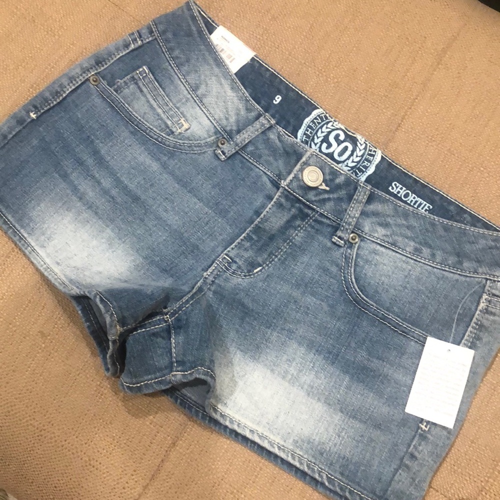 Shortie Shorts